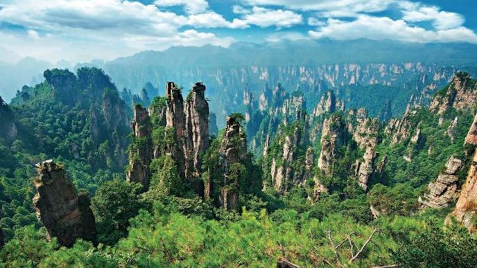 Inspirací pro jejich ztvárnění byl především čínský národní park Čang-ťia-ťie