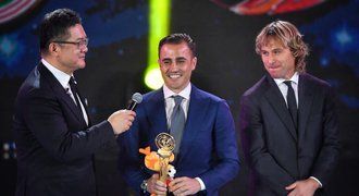 Cannavaro je nejlepší kouč v Číně, trofej mu dal kamarád Nedvěd