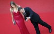 Festival v Cannes: Antonio Banderas s přítelkyní Nicole Kimpel