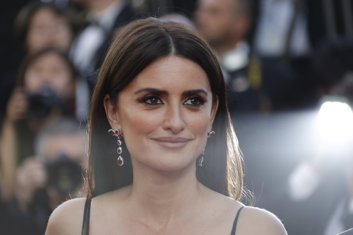 Penélope Cruz (44)