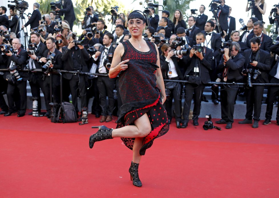 Herečka Rossy de Palma na zahájení festivalu v Cannes