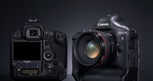 Canon EOS-1D X  má 18,1ti megapixelový full-frame CMOS snímač.