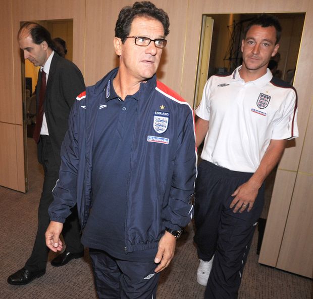 Fabio Capello a John Terry Fabio Capello a John Terry