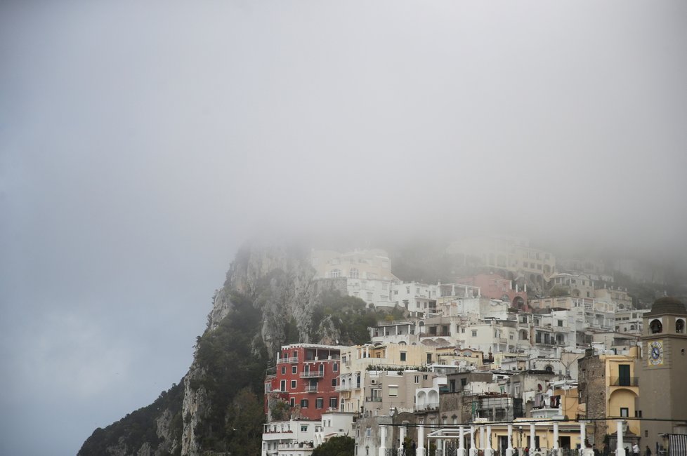 Italský dovolenkový ráj Capri se znovuotevírá turistům (27.4.2021)