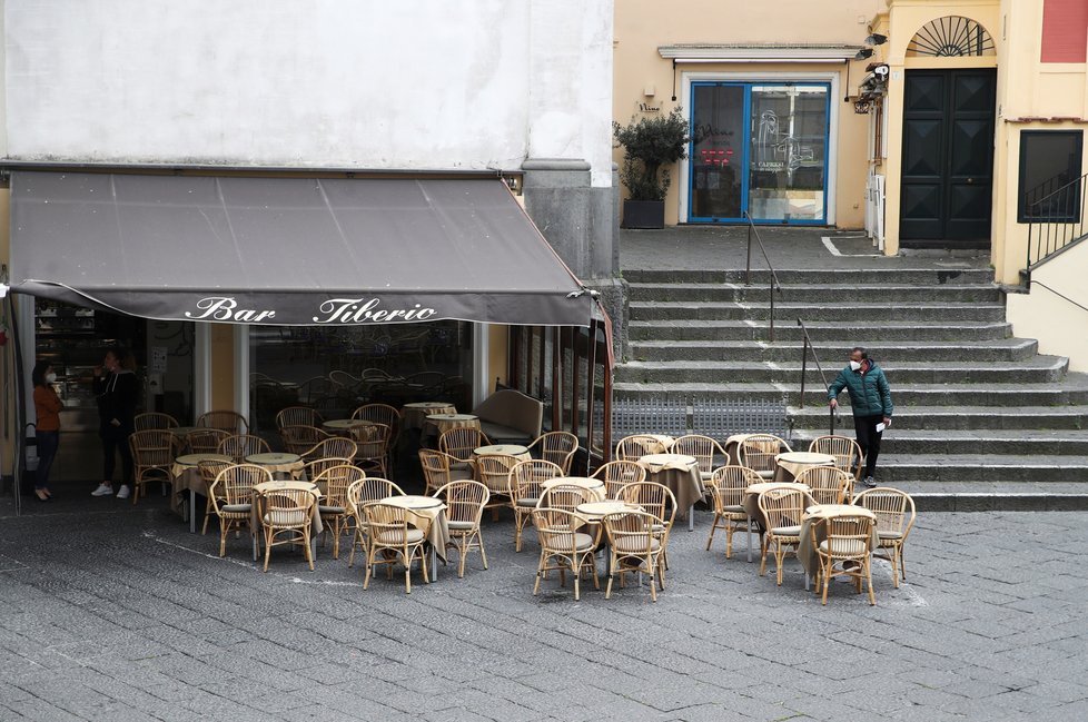 Italský dovolenkový ráj Capri se znovuotevírá turistům (27.4.2021)