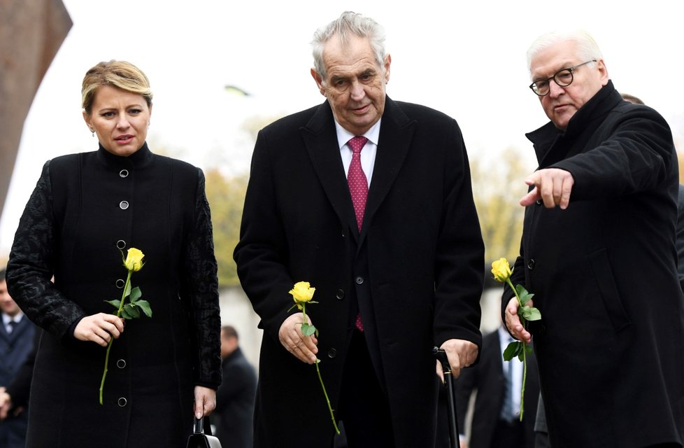 Slovenská prezidentka Zuzana Čaputová, prezident Miloš Zeman a německá hlava státu Frank-Walter Steinmeier na oslavách 30 let od pádu berlínské zdi