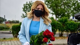 Slovenská prezidentka Zuzana Čaputová během pandemie osobně děkovala policistům, záchranářům i prodavačkám