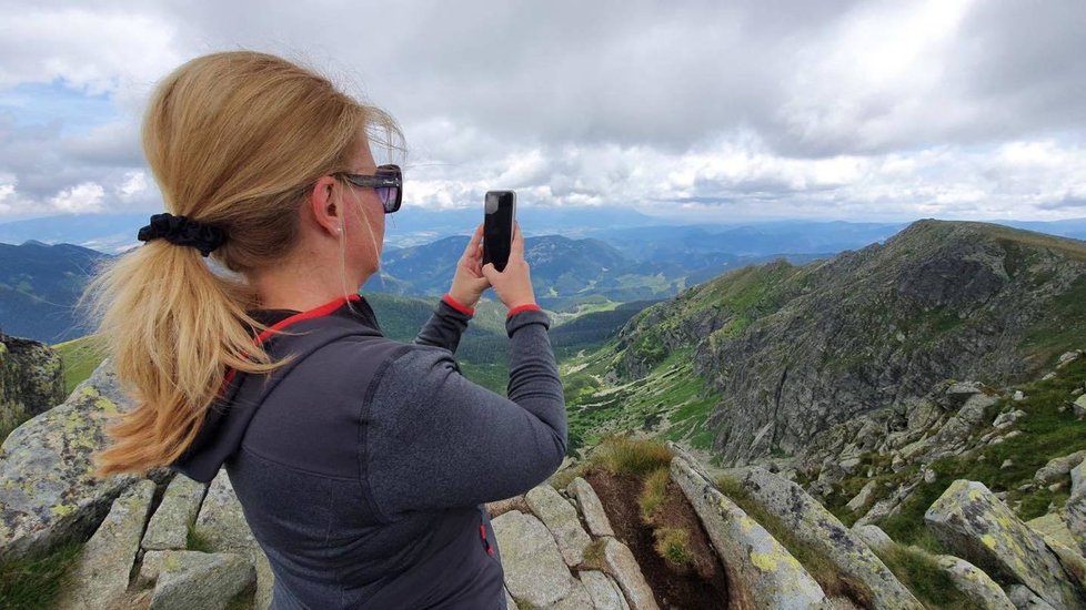 Slovenská prezidentka Zuzana Čaputová vyrazila s přítelem Jurajem Rizmanem na dovolenou opět do Tater.