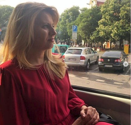 Slovenská prezidentka Zuzana Čaputová v tramvaji (20. 7. 2019)