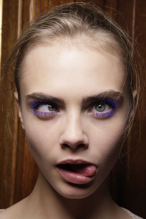 Modelka Cara Delevingne je svými grimasami pověstná.