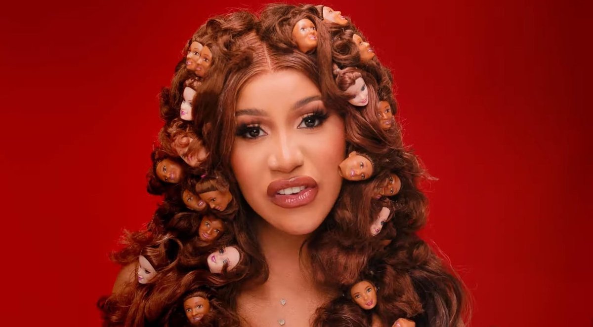 Cardi B 