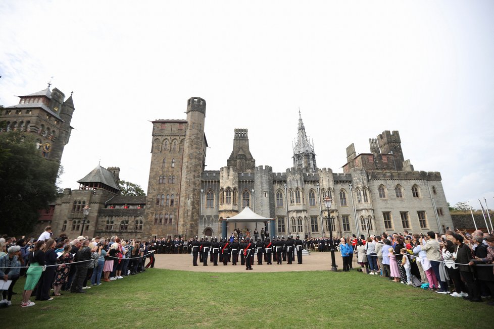 Slavnostní vyhlášení britského krále Karla III. na zámku Cardiff