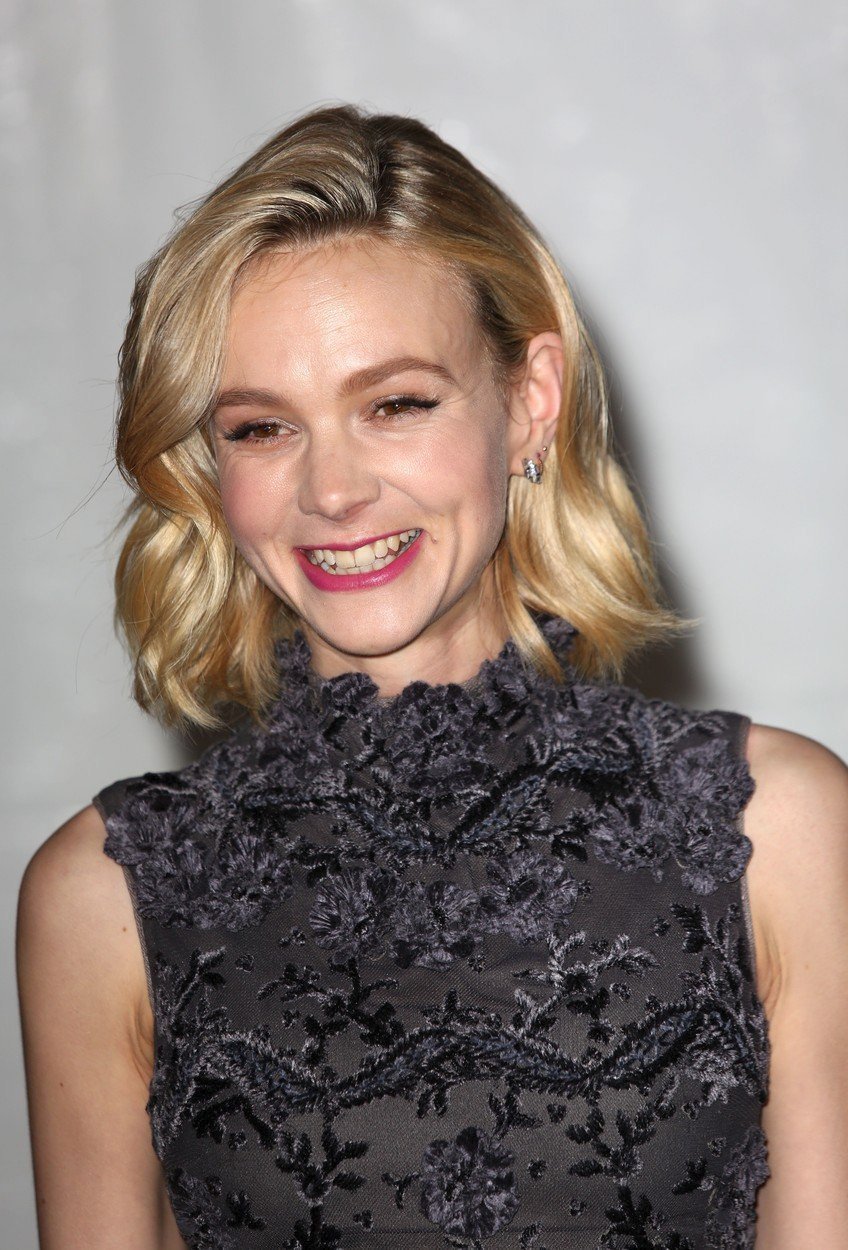 Carey Mulligan (32)