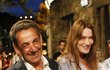 Carla bruni (45) na dovolené na jihu Francie ukázala bezchybné tělo.