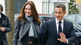 Jaká je Carla Bruni Sarkozy? Jsem náročná, přiznává první dáma Francie