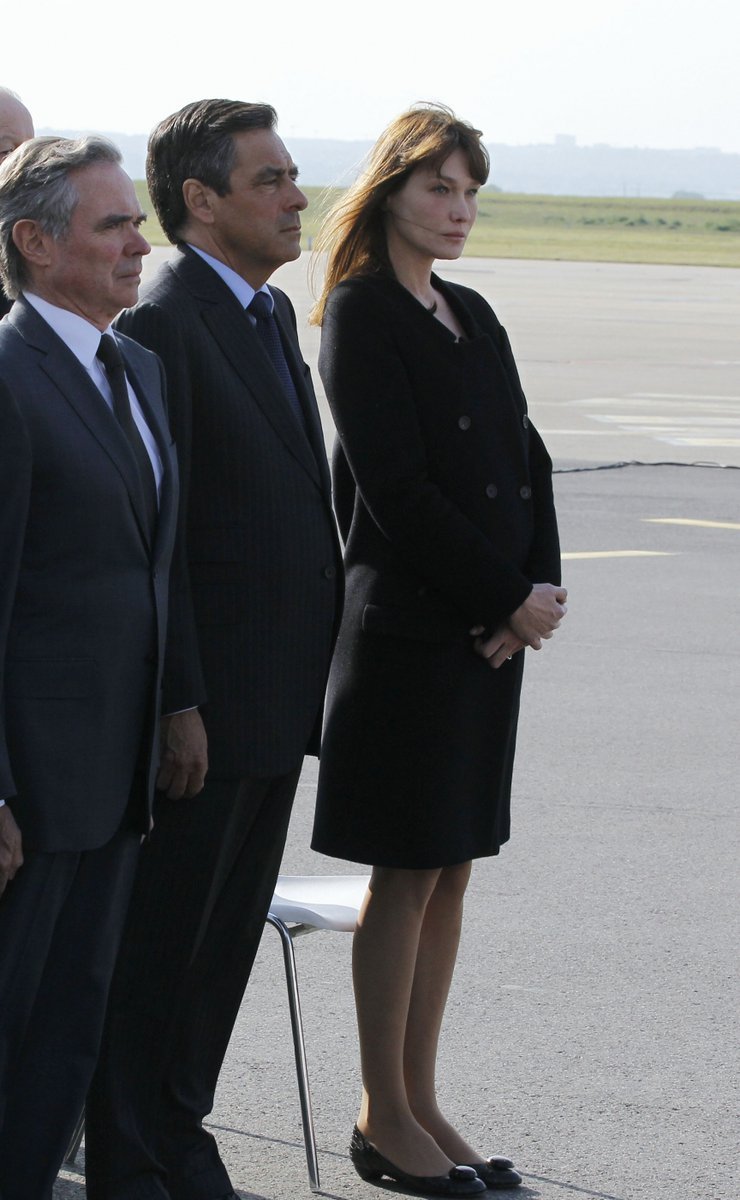 Bývalý francouzský prezident Sarkozy a Carla Bruniová