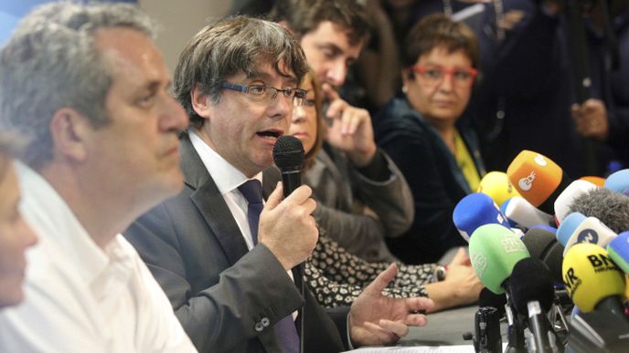 Katalánský premiér Carles Puigdemont v Bruselu