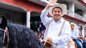 Carlos alberto Manzo Rodríguez byl oblíbeným lokálním politikem