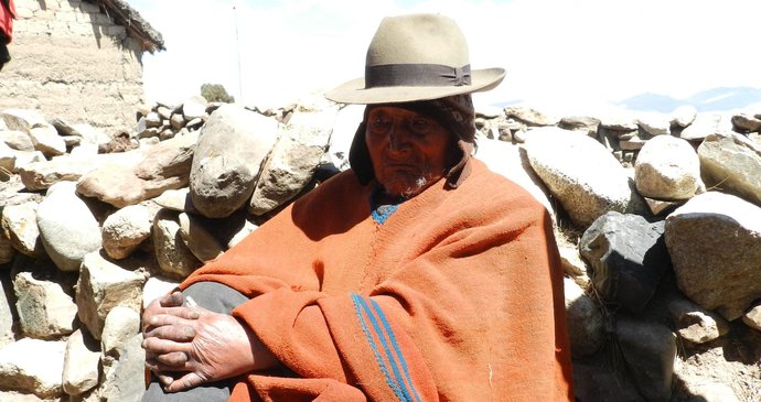 Bolivijec celý život chodil na dlouhé procházky