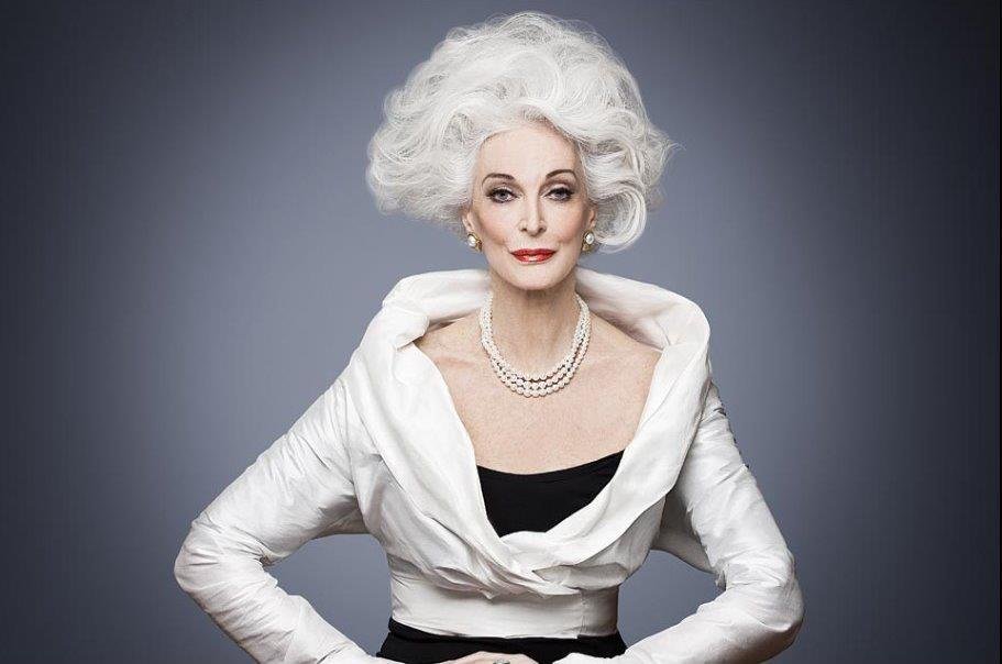 Jak šel čas s glamour modelkou Carmen Dell&#39;Orefice