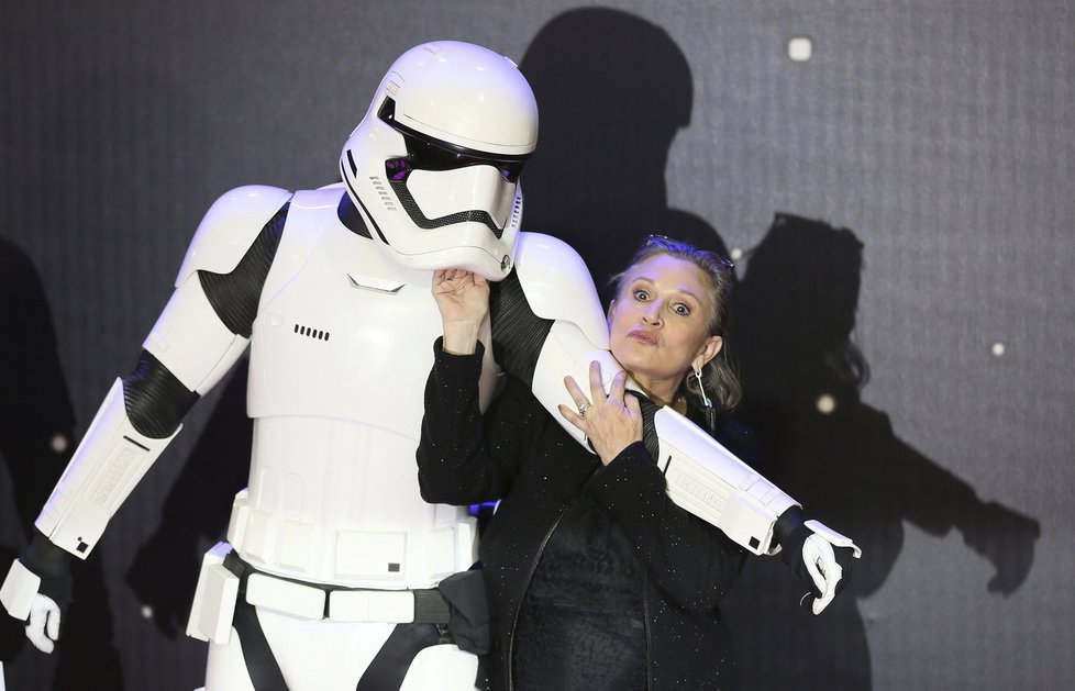Carrie Fisher a Stormtrooper 1. řádu.