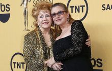 Debbie Reynolds odešla za svou dcerou! Před smrtí špitla: Chci být s Carrie