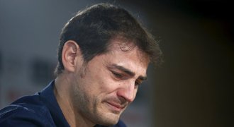 Casillas se loučil v slzách. A Real? Přestal ho sledovat na Twitteru!