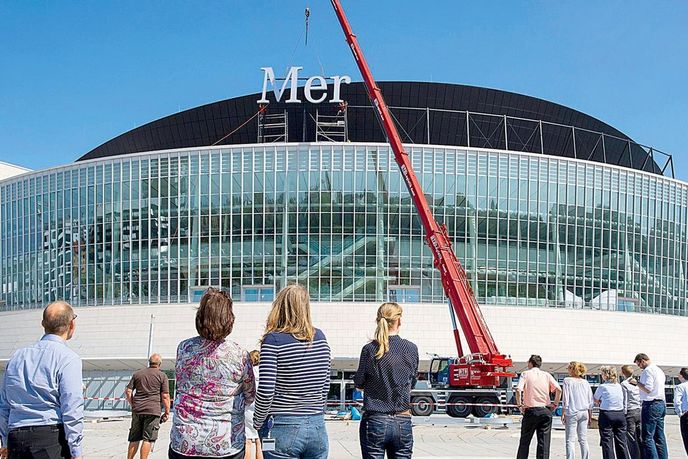 Časté změny názvů hal i dalších sportovišť známe spíše z tuzemska. V tomto případě jde o změnu názvu berlínské areny. Logo O2 letos v srpnu nahradil Mercedes-Benz