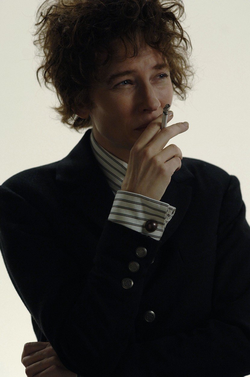 Cate Blanchett jako Boby Dylan ve filmu Beze mě: Šest tváří Boba Dylana