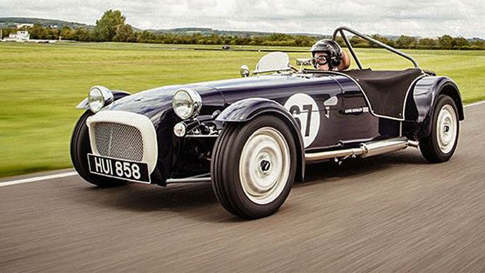 Caterham má nový rekord. Model Seven SuperSprint byl vyprodán během sedmi hodin Caterham má nový rekord. Model Seven SuperSprint byl vyprodán během sedmi hodin