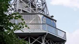 Petřínská rozhledna: Odvážný plán, který přerostl rozpočet i očekávání. Jak vznikal jeden ze symbolů Prahy? Petřínská rozhledna: Odvážný plán, který přerostl rozpočet i očekávání. Jak vznikal jeden ze symbolů Prahy?