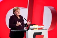 Merkelová na sjezdu: „Naše hodnoty jsou nezlomné.“ Její nástupkyně přijde o křeslo?