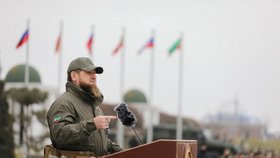 Čečensko a jejich vůce Ramzan Kadyrov se vydávají na pomoc Putinovi