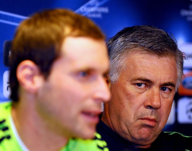 Petr Čech a Carlo Ancelotti Petr Čech a Carlo Ancelotti