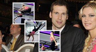Krásná manželka Petra Čecha Martina: Takhle se ve formě udržuju já! Krásná manželka Petra Čecha Martina: Takhle se ve formě udržuju já!
