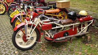 Čechie-Böhmerland: Století unikátních motorek z Krásné Lípy a Kunratic Čechie-Böhmerland: Století unikátních motorek z Krásné Lípy a Kunratic