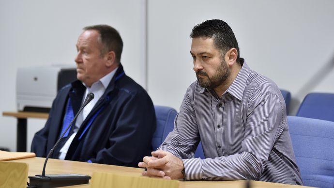 Obžalovanému Romanu Čechmánkovi hrozí za podvod až 4 roky vězení
