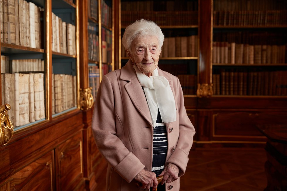 Jaroslava Koubková je legendou Čedoku a také s ním hodně cestovala, ve svých 101 letech už ale tráví čas nejraději na chatě v Českém Ráji.