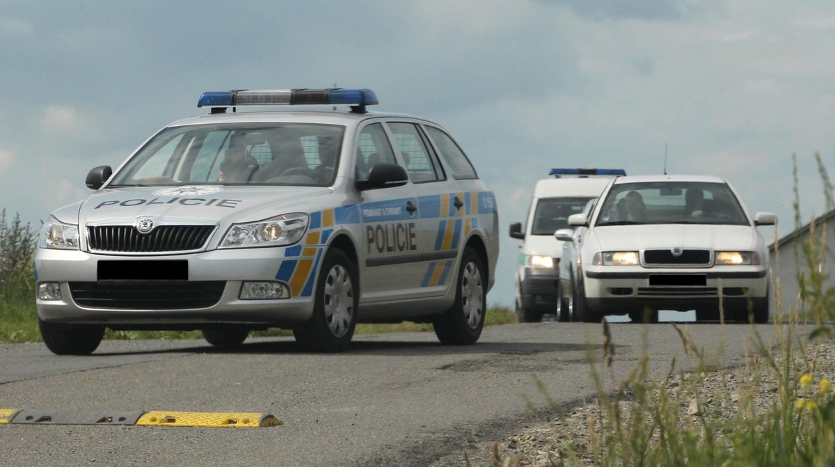 U odchodu Víta z domu Čejkové asistovala policie.
