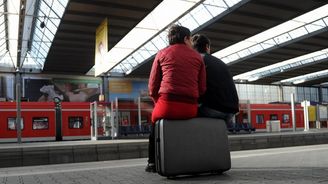 Nejdelší stávka v historii Deutsche Bahn: protest odmítají i někteří strojvůdci