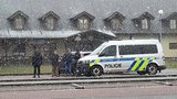 Policisté zasahovali v areálu golfového klubu v Čeladné: Měli tam chodit muži se zbraněmi!