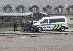Policisté  zasahovali v areálu golfového klubu v Čeladné.