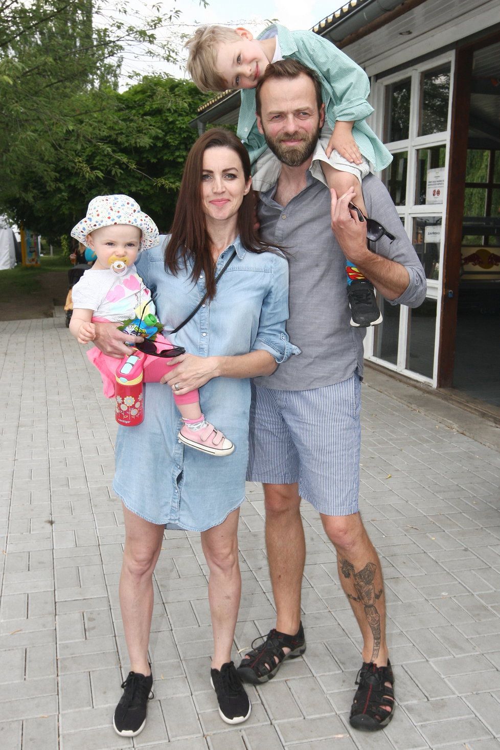 Herec Lukáš Langmajer (37), dcera Magdalena Mária (1) a syn Mikuláš (4): Rozkutálené děti