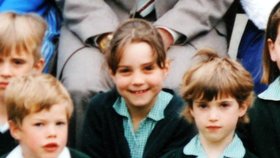 Jak v dětství vypadala vévodkyně Kate, Victoria Beckham či Jennifer Lopez