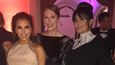 Eva Longoria, Julianne Moore a Salma Hayek na večírku