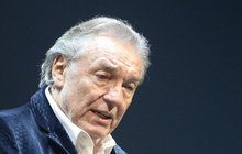 Karel Gott (76): Hodně smutná zpráva pro Slavíka!