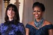 Modrá je dobrá: tohle heslo razí i první dáma USA Michelle Obama a manželka britského premiéra Samantha Cameron