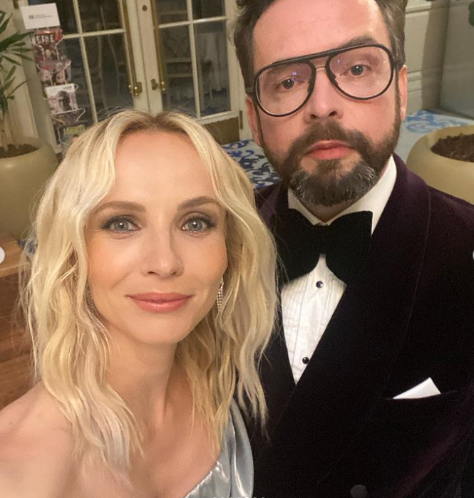   Jana Plodková a Marek Cpin na selfie při zahajovacím večírku