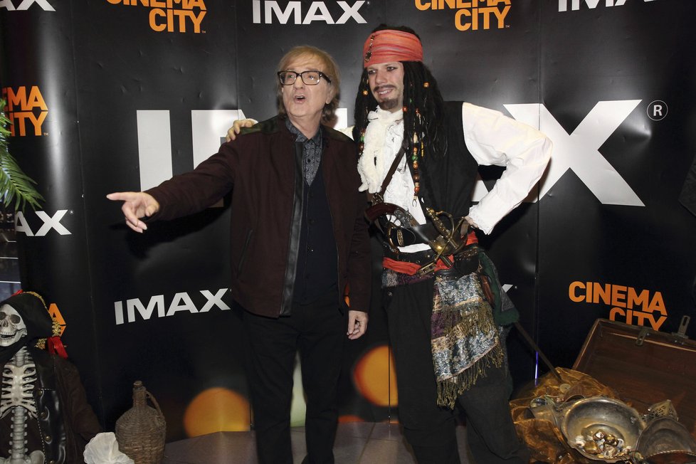 Celebrity na premiéře nových Pirátů z Karibiku