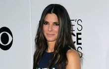 Slečna Drsňák jede: Sandra Bullock (50) je nejkrásnější ženou světa!